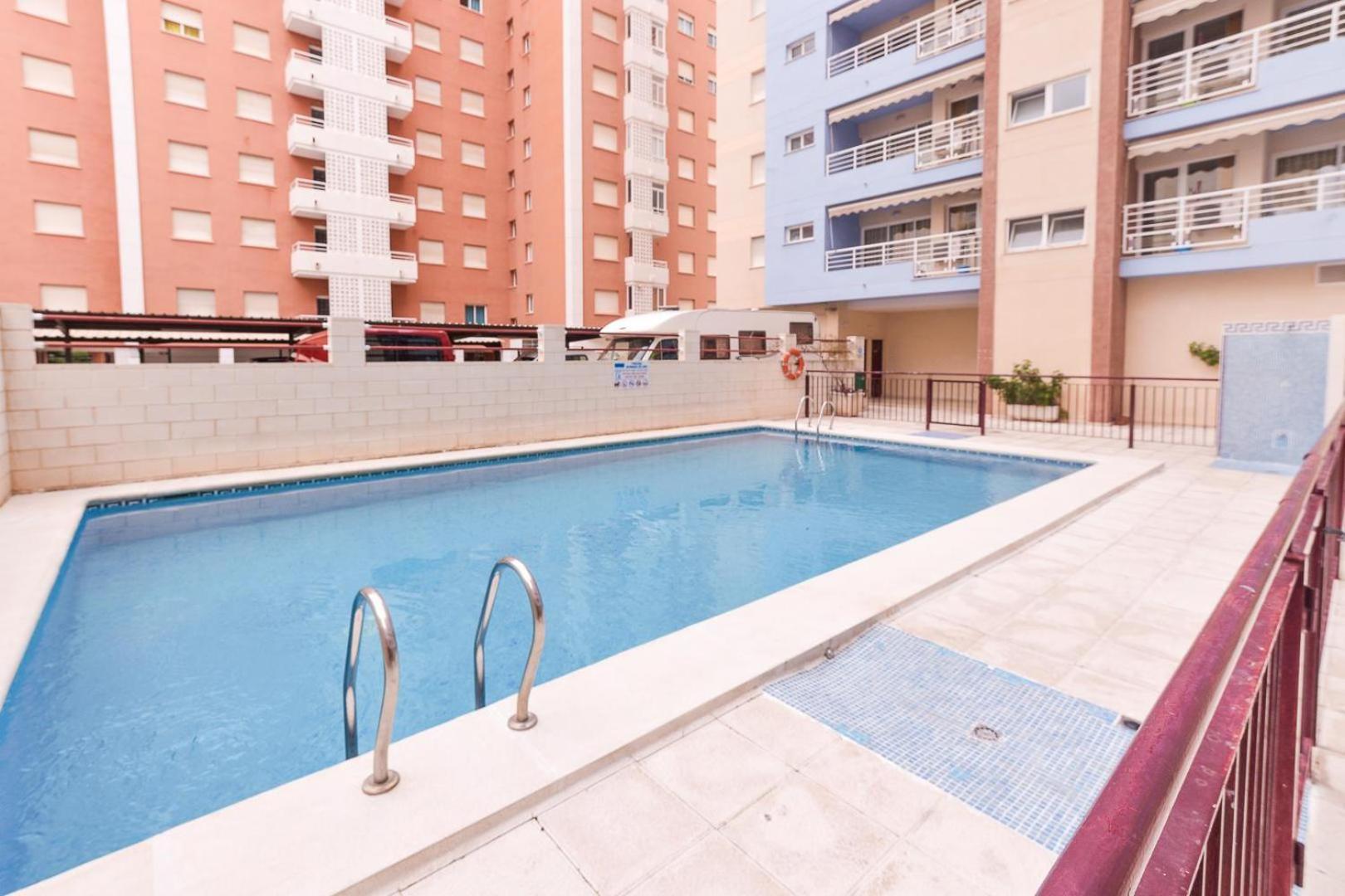 Apartamentos Marblau Peredamar-Julio Y Agosto Solo Familias Gandía Eksteriør bilde