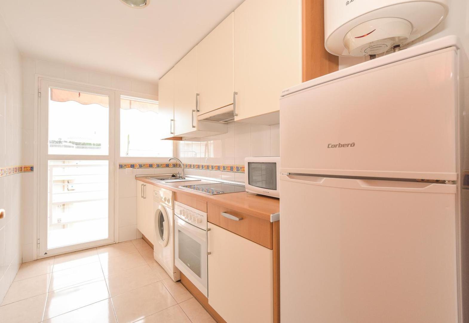 Apartamentos Marblau Peredamar-Julio Y Agosto Solo Familias Gandía Eksteriør bilde