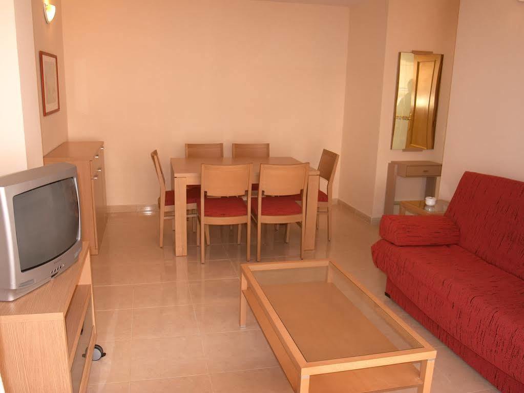 Apartamentos Marblau Peredamar-Julio Y Agosto Solo Familias Gandía Eksteriør bilde